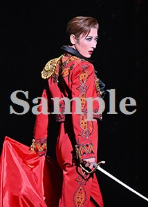 水美舞斗 舞台写真／宙組博多座公演『愛するには短すぎる』