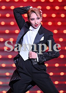 桜木みなと 舞台写真／宙組博多座公演『愛するには短すぎる』