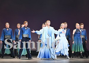 桜木　他 舞台写真／宙組博多座公演『愛するには短すぎる』