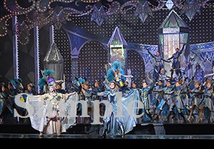 鳳月　他 舞台写真／月組大劇場公演『RYOFU』『水晶宮殿』