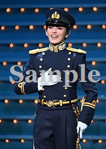 朝美絢 舞台写真／雪組梅田芸術劇場メインホール公演『波うららかに、めおと日和』