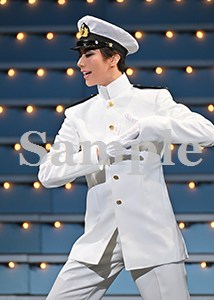 縣千 舞台写真／雪組梅田芸術劇場メインホール公演『波うららかに、めおと日和』