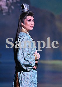鳳月杏 舞台写真／月組東京公演『RYOFU』『水晶宮殿』