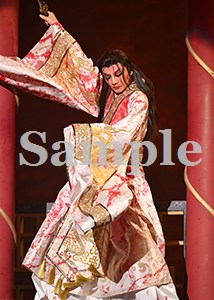鳳月杏 舞台写真／月組東京公演『RYOFU』『水晶宮殿』