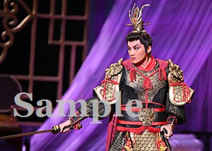 鳳月杏 舞台写真／月組東京公演『RYOFU』『水晶宮殿』