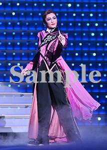 鳳月杏 舞台写真／月組東京公演『RYOFU』『水晶宮殿』