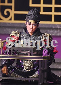 礼華はる 舞台写真／月組東京公演『RYOFU』『水晶宮殿』