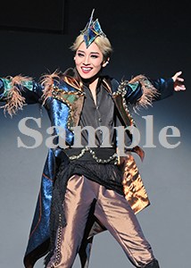 彩海せら 舞台写真／月組東京公演『RYOFU』『水晶宮殿』