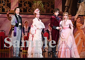 朝美・瀬央・音彩・小桜 舞台写真／雪組大劇場公演『ポーの一族』