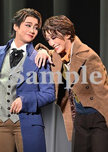 侑輝・美空 舞台写真／花組バウホール公演『赤と黒』
