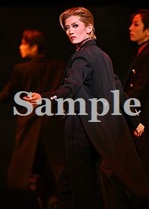 礼華はる 舞台写真／月組シアターオーブ公演『NINE』