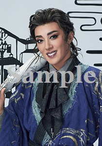 風間柚乃 スチール写真／月組兵庫県立芸術文化センター、KAAT神奈川芸術劇場公演『稲妻開化譚－イナズマカイカタン－』