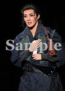 風間柚乃 舞台写真／月組兵庫県立芸術文化センター公演『稲妻開化譚－イナズマカイカタン－』