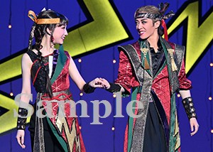 風間・白河 舞台写真／月組兵庫県立芸術文化センター公演『稲妻開化譚－イナズマカイカタン－』
