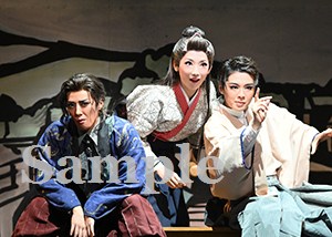 風間・白河・七城 舞台写真／月組兵庫県立芸術文化センター公演『稲妻開化譚－イナズマカイカタン－』
