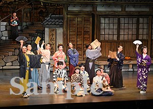 風間　他 舞台写真／月組兵庫県立芸術文化センター公演『稲妻開化譚－イナズマカイカタン－』